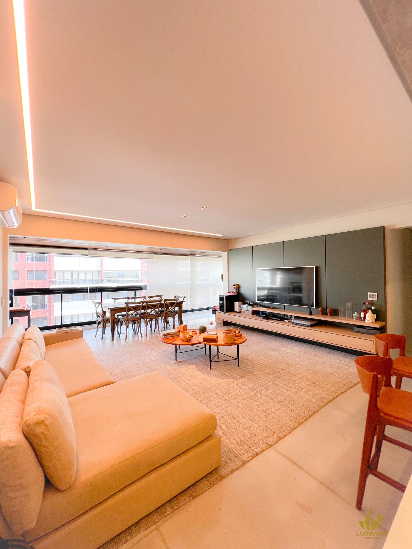 Oportunidade! Apartamento Luxuoso em Riviera de Sâo Lourenço