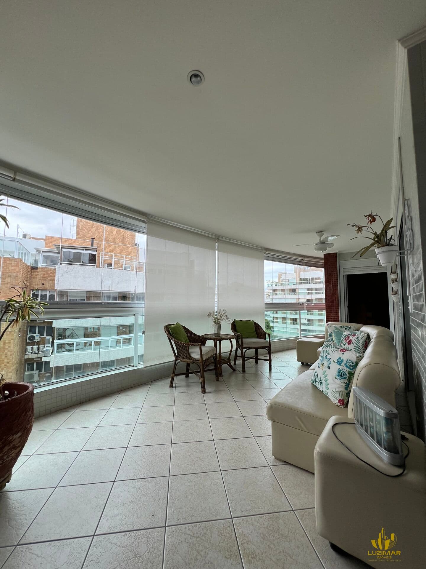Apartamento Alto Padrao próximo a Praia