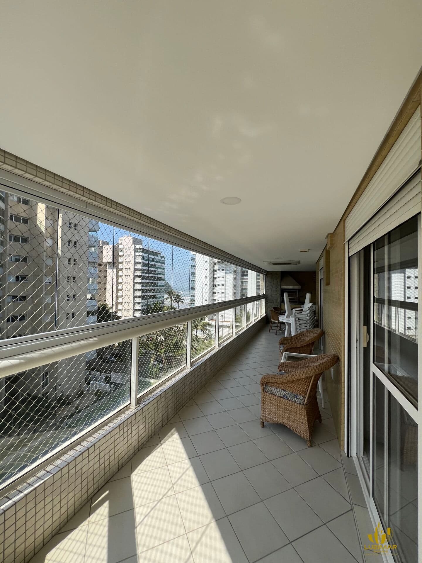 Apartamento a Venda - Somente A Alguns Passoa do Mar em Riviera de São Lourenço