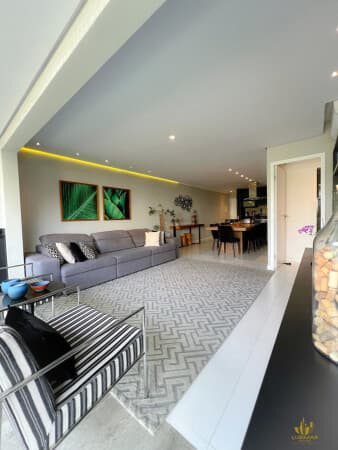 Apartamento Recém Reformado!
