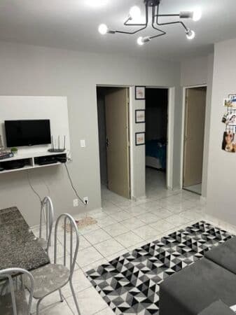 Apartamento de 2 dormitórios no Condomínio Flor da Montanha