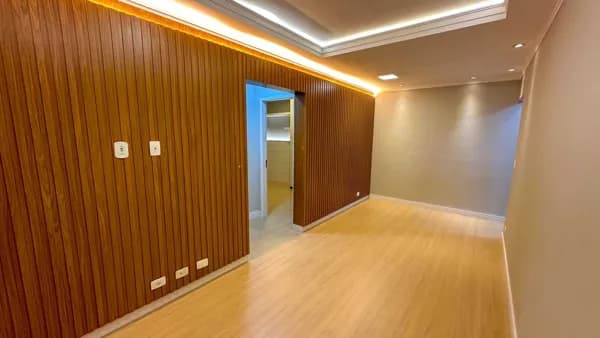 Apartamento com 2 dormitórios, 1 suite, 2 vagas na Cônego Valadao