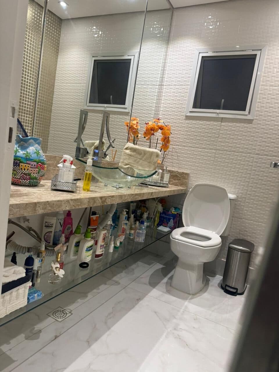 Sobrado Alto Padrão no Condomínio Forest Hills
