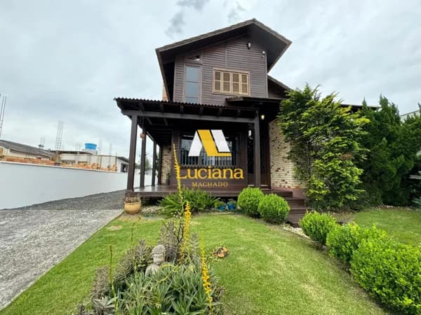Casa no Centro de Turvo/SC