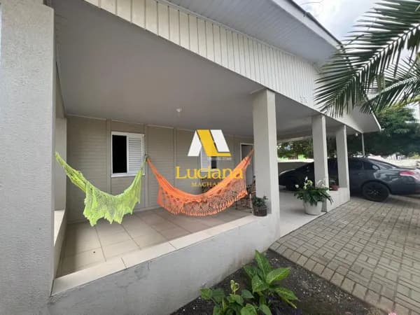 Casa no Centro de Balneario Arroio do Silva