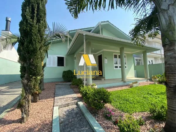 Casa Semi Mobiliada Coloninha