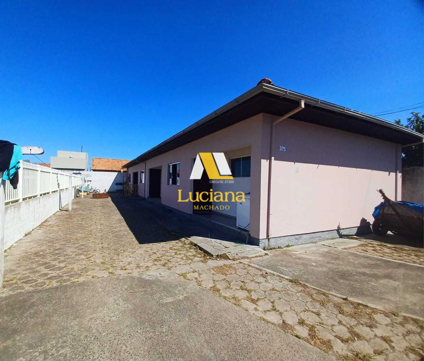 Kitnets à venda no centro de Balneário Arroio do Silva SC