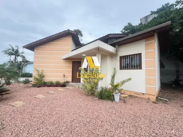 Casa de 2 dormitórios em Araranguá/SC
