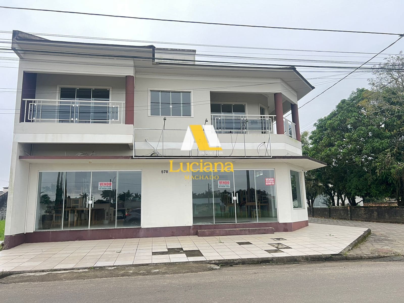 Apartamento Padrão - Sala comercial