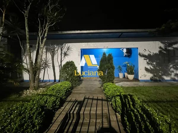 💼 Espaço Comercial Amplo no Centro — Ideal para Consultórios e Clínicas!