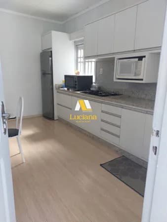 Casa com Sala comercial