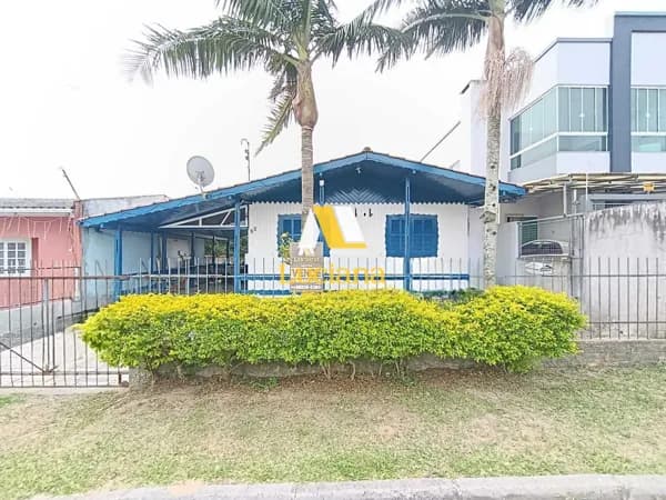 Casa em ótima localização, bairro coloninha em Araranguá SC