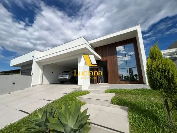 Casa de Alto Padrão em Araranguá/SC