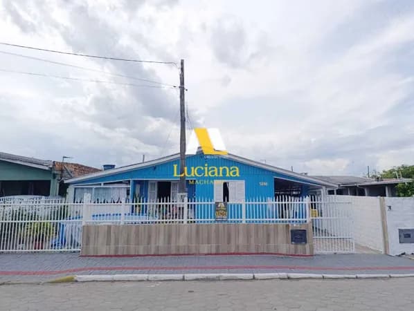 Casa Mista mobiliada, bairro Jardim Atlântico em Balneário Arroio do Silva SC