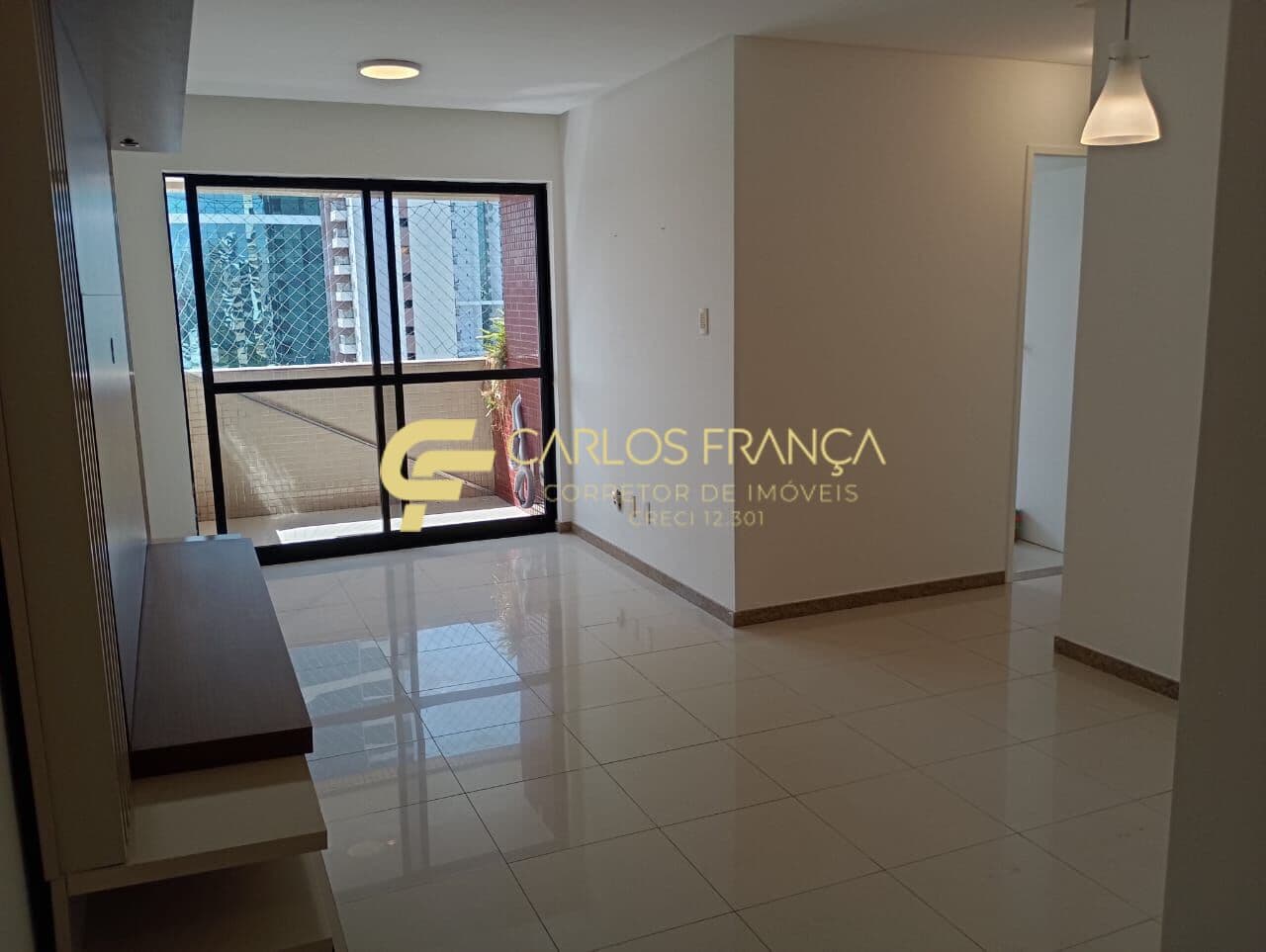 Apartamento de 2 quartos, com 1 suítes à venda, 72 m² por R$ 550.000,00 - Caminho das Árvores