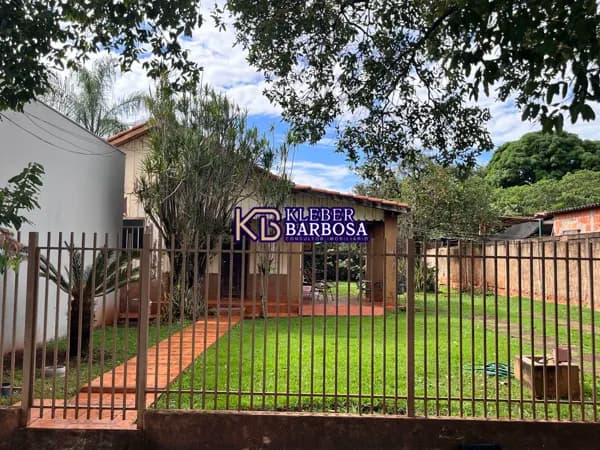 Casa à venda no Centro
