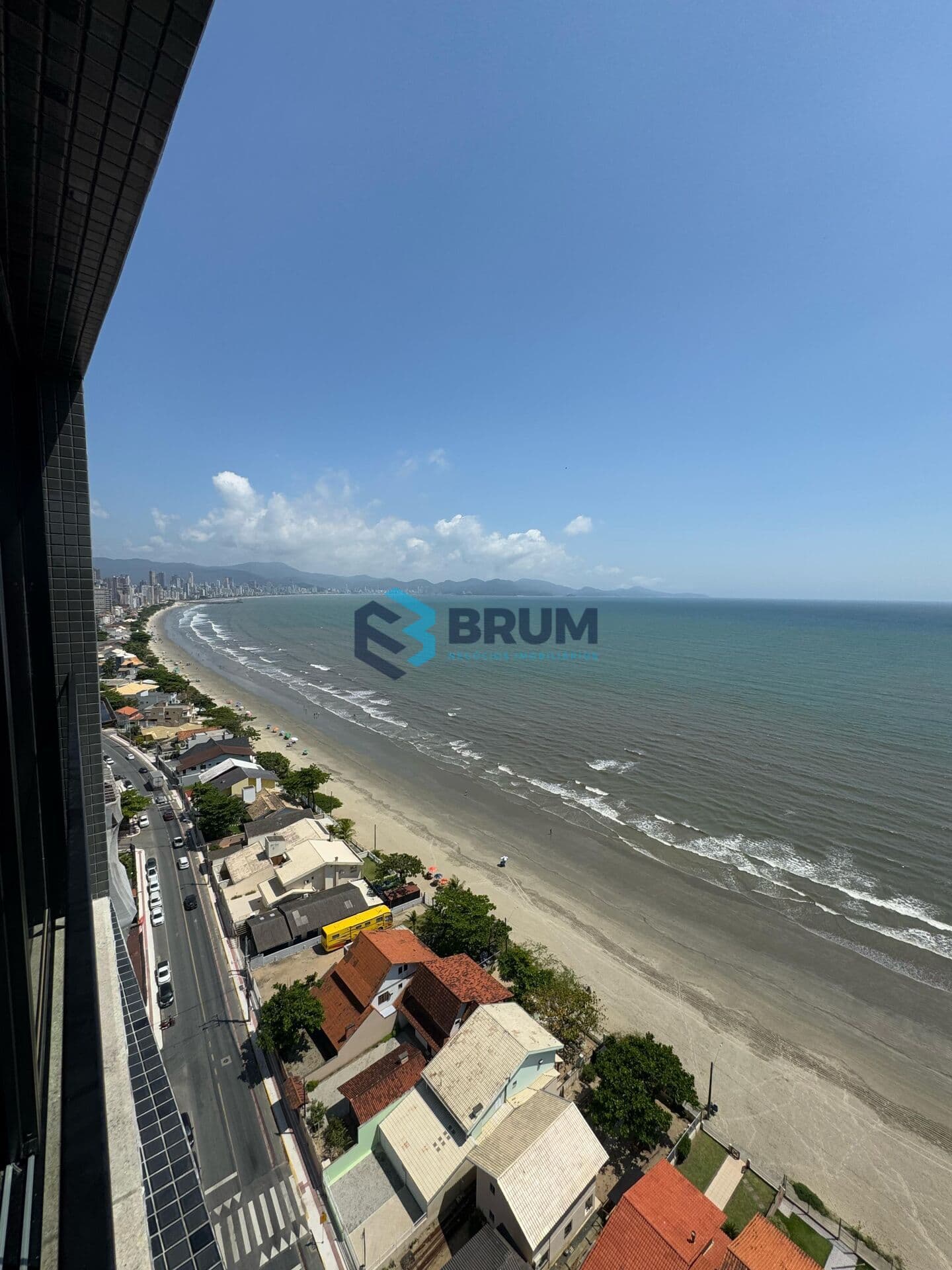 ALTO PADRÃO MOBILIADO COM VISTA PARA O MAR