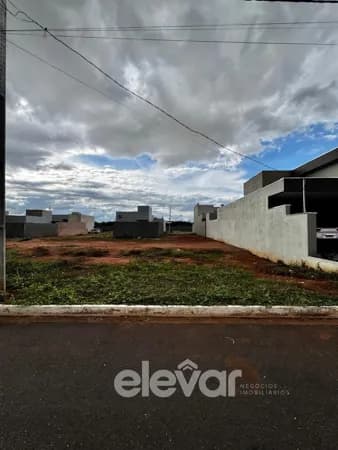 Lote de 200 m² – Villa Segura
