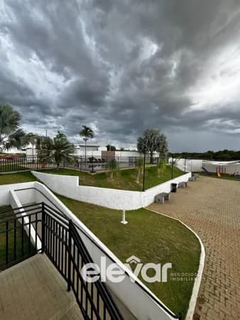 Lote de 200 m² no Residencial Villa Segura