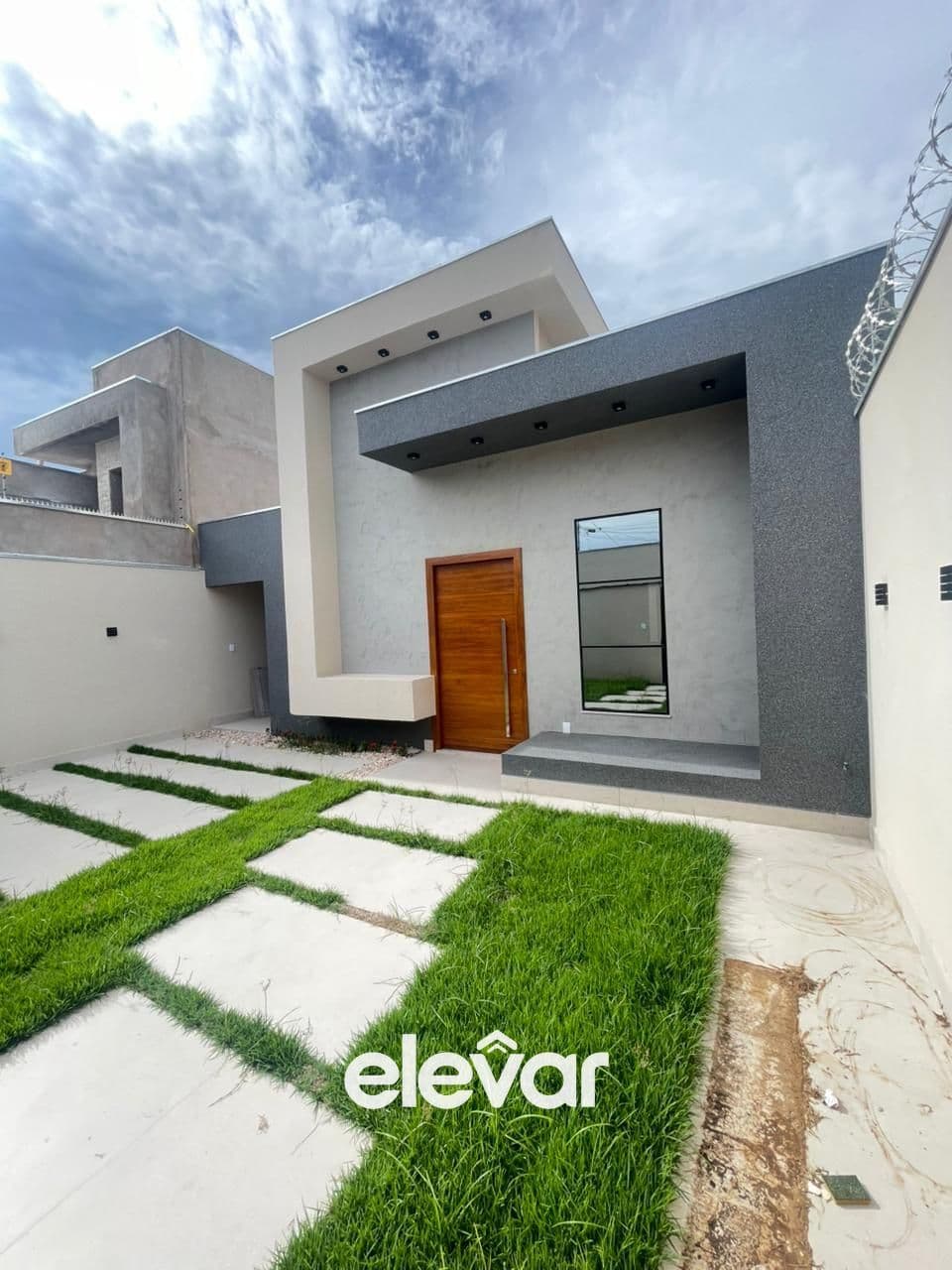 Casa Moderna – Bairro Jardim Liberdade