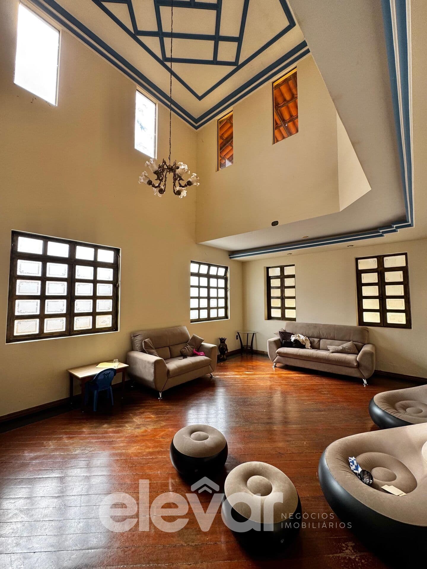 Casa no Morada da Serra com 7 Quartos