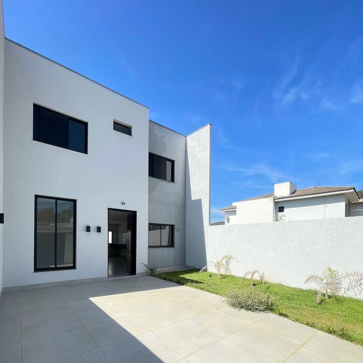 Casa sobrado 4 quartos no bairro Ibituruna