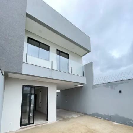 Casa Moderna no Todos os Santos Prolongamento