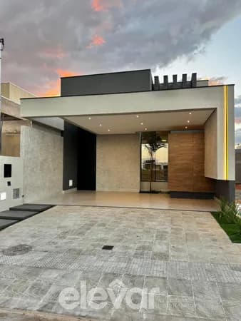 Casa Térrea com 3 Quartos – Condomínio Villa Segura