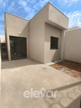 Casa Oportunidade no Bairro Acácias com Documentação Inclusa