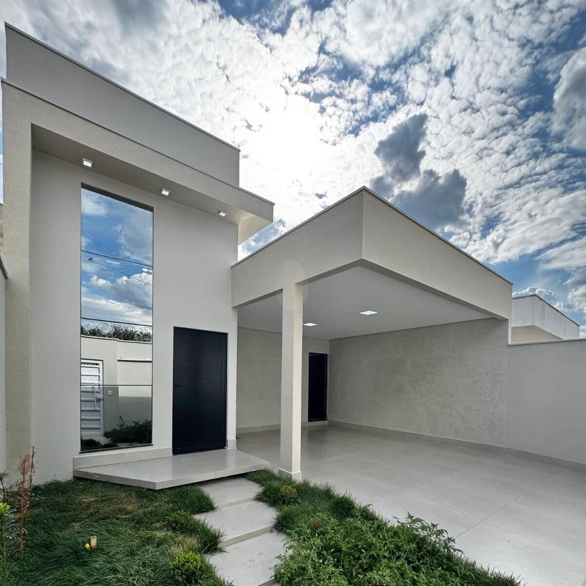 Casa Térrea com 3 Quartos – Bairro Barcelona Park