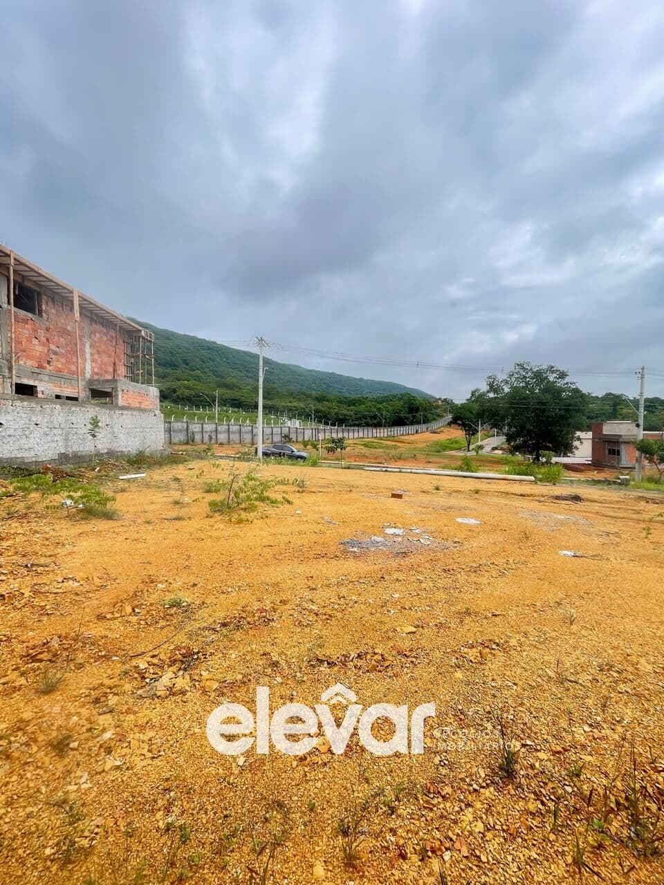 Lote/Terreno em Montes Claros - Ibituruna