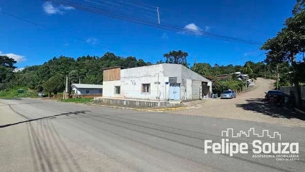 IMÓVEL COMERCIAL DE ESQUINA – EXCELENTE VISIBILIDADE – VILA MARIANA – TAIÓ/SC