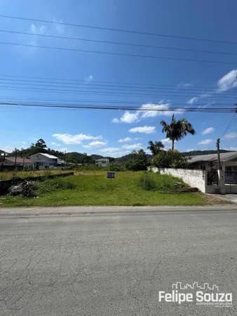 TERRENO URBANO COM POTENCIAL COMERCIAL E MISTO – AV. NEREU RAMOS – TAIÓ/SC