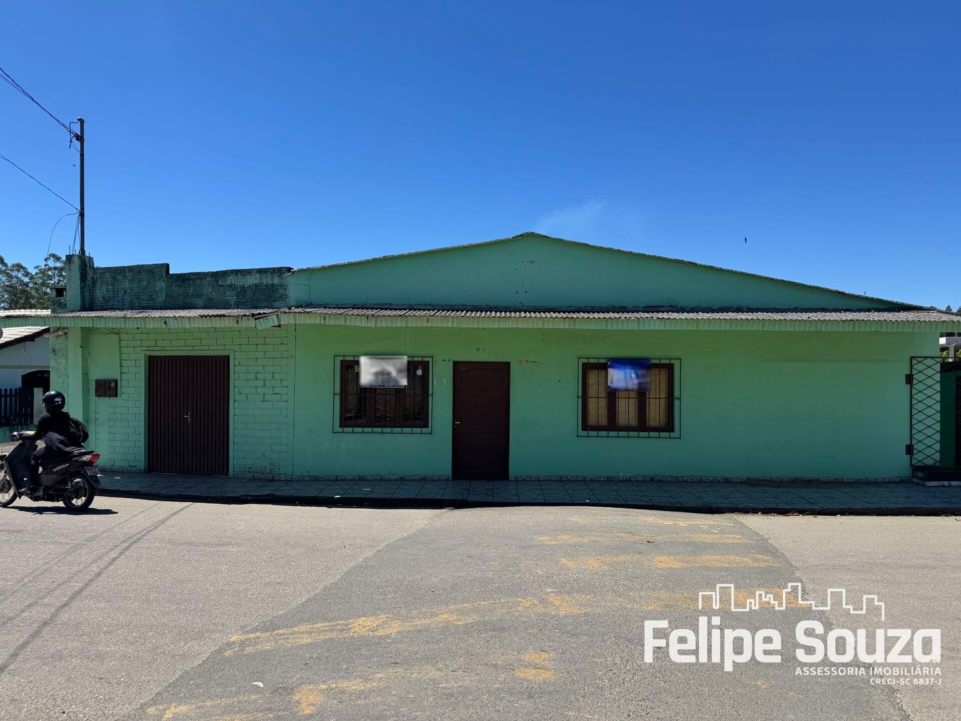 IMÓVEL COMERCIAL E RESIDENCIAL – POTENCIAL PARA RENDA E LOCALIZAÇÃO FORA DE CHEIAS