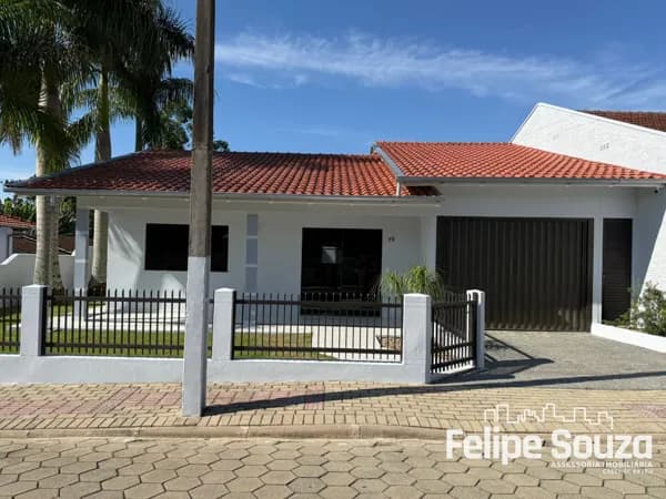 CASA IMPECÁVEL – ACABAMENTO MODERNO E ÁREA DE FESTAS INCRÍVEL – VILA MARIANA – TAIÓ/SC