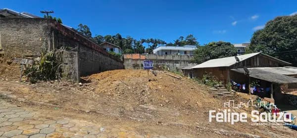 TERRENO URBANO PLANO EM RUA SEM SAÍDA – TRANQUILIDADE, SEGURANÇA E POTENCIAL EM TAIÓ