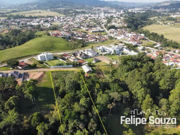 Oportunidade no bairro Seminário - Terreno Amplo com linda vista!