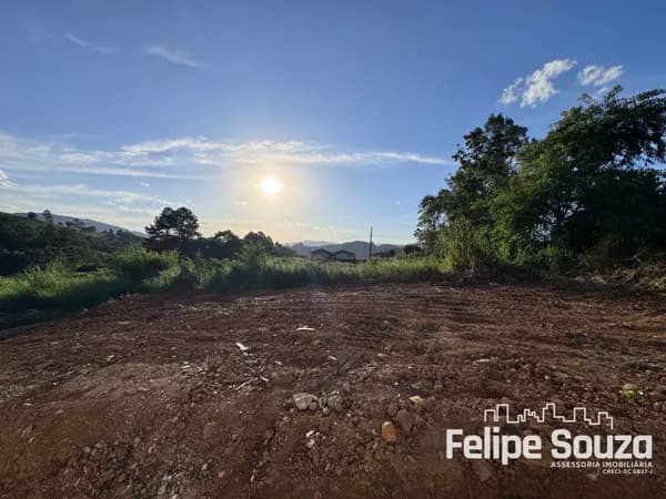 TERRENO URBANO COM DUAS FRENTES – LOTEAMENTO WIGAND KNOP – VILA MARIANA – TAIÓ/SC!