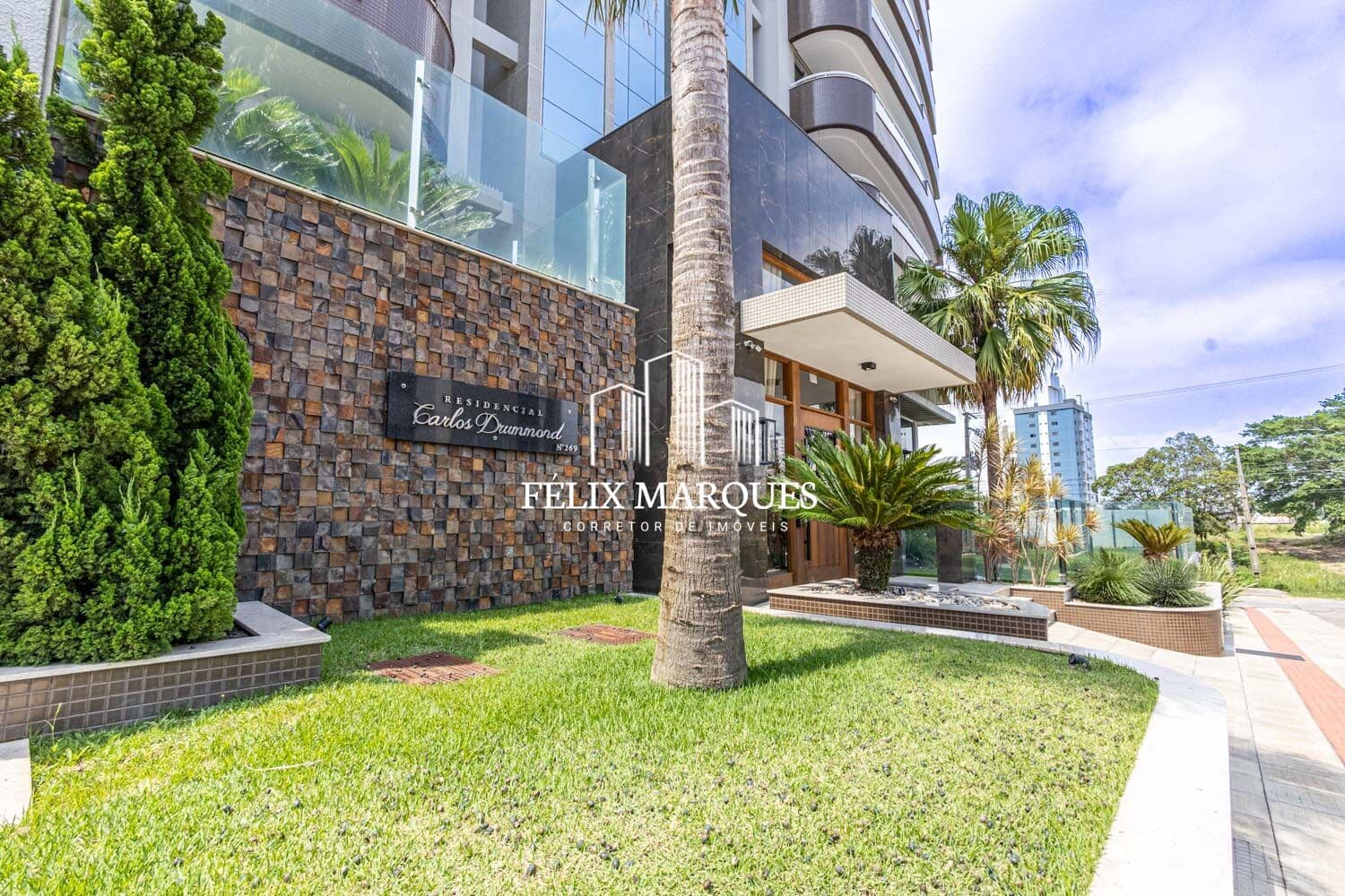 RESIDENCIAL CARLOS DRUMMOND