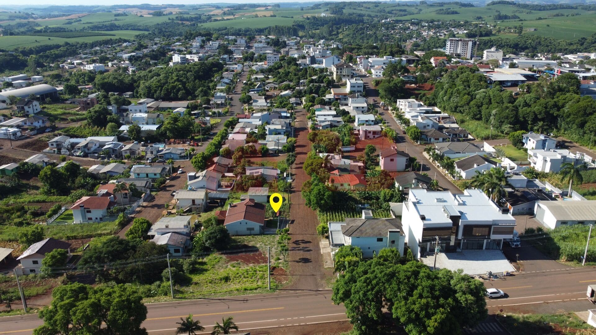 Terreno à venda na entrada da cidade