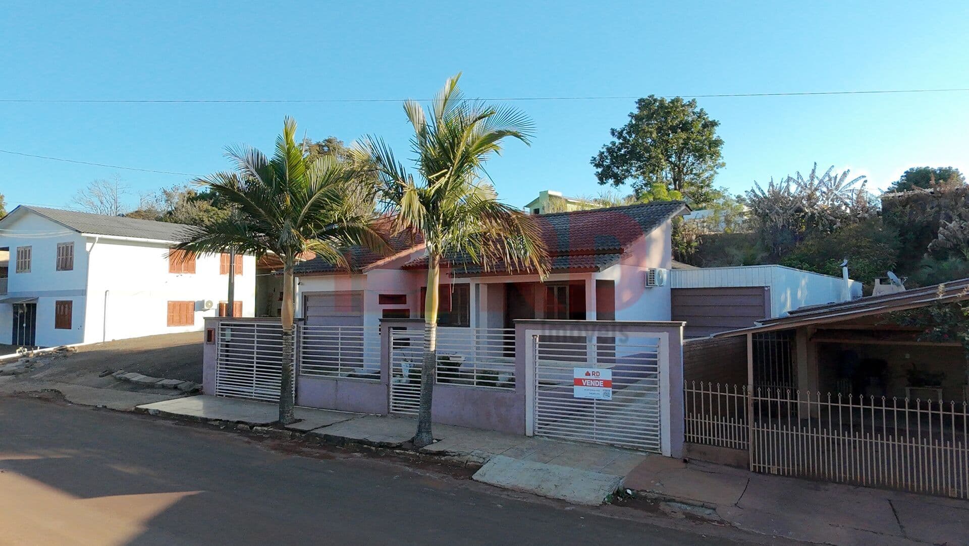 Casa semimobiliada