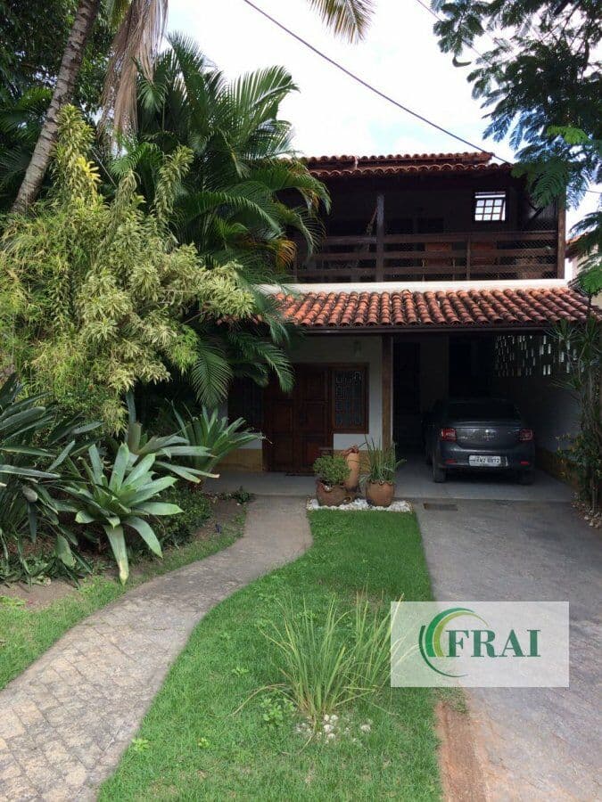 Casa Duplex para Venda em Itaipu Niterói-RJ