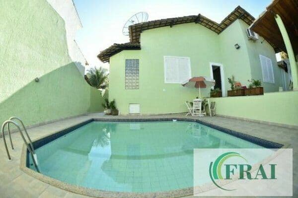 Casa Padrão para Venda em Serra Grande Niterói-RJ