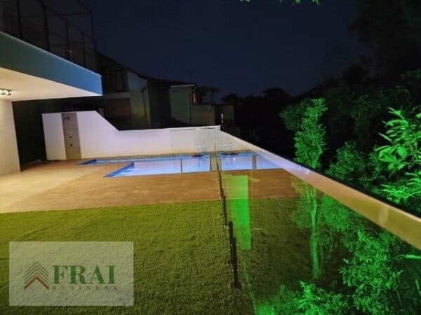 Casa em Niterói - Vila Progresso