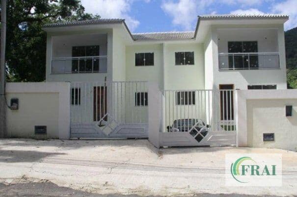 Casa Duplex para Venda em Vila Progresso Niterói-RJ