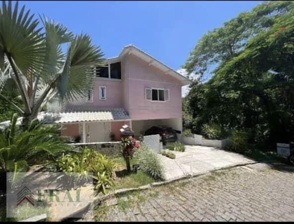 Casa à venda em condominio - Pendotiba - Niterói/RJ