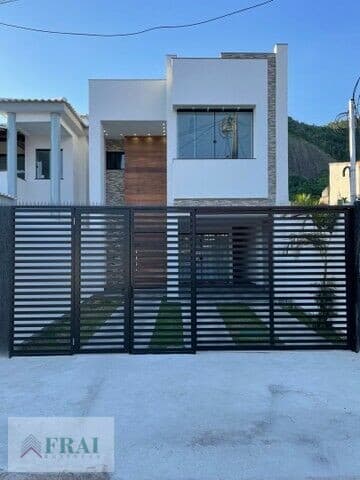 Casa em Niterói - Piratininga
