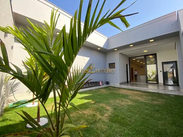 Casa Bairro Copacabana em Patos de Minas MG