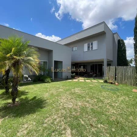 Casa Duplex á venda bairro Chácaras Caiçaras, Patos de Minas!