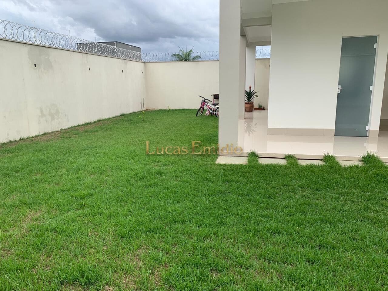 Casa Térrea á venda bairro Chácaras Caiçaras Patos de Minas!